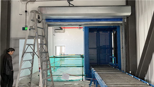 無機布防火卷簾門